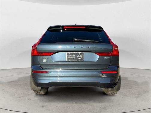 2023 Volvo XC60 B5 Core
