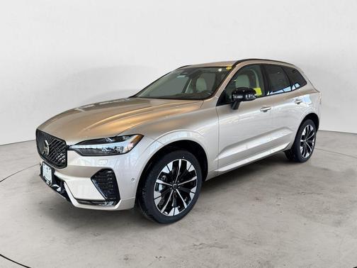 2026 Volvo XC60 B5 Ultra