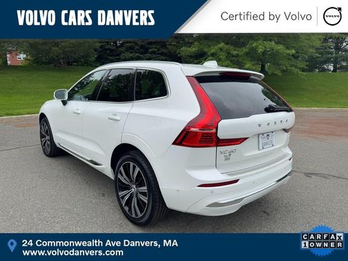 2022 Volvo XC60 B5 Inscription