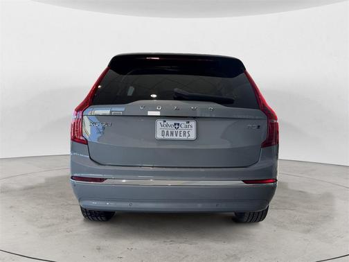 2024 Volvo XC90 B5 Plus Bright Theme