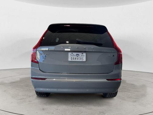 2024 Volvo XC90 B5 Plus Bright Theme