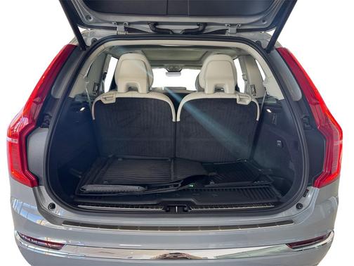 2024 Volvo XC90 B5 Plus Bright Theme