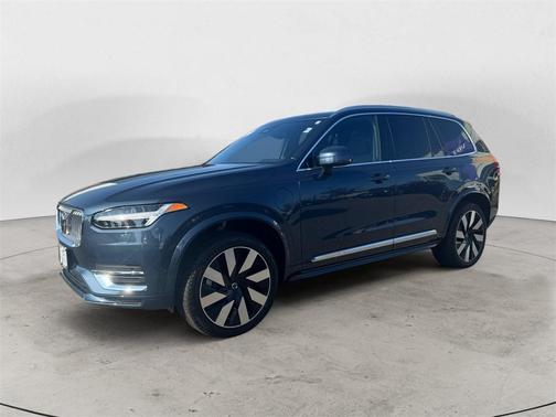 2026 Volvo XC60 B5 Ultra