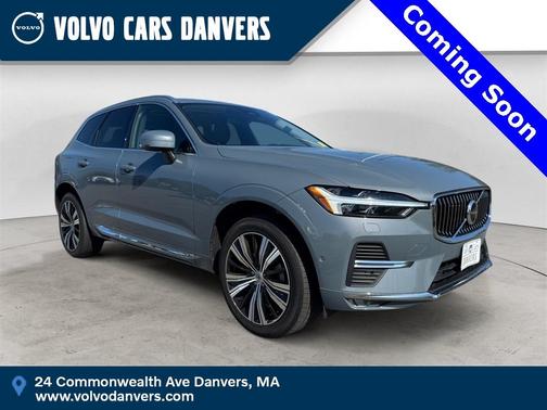 2023 Volvo XC60 B5 Plus Bright Theme
