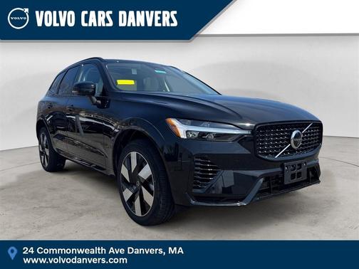2025 Volvo XC60 Plug-In Hybrid T8 Plus