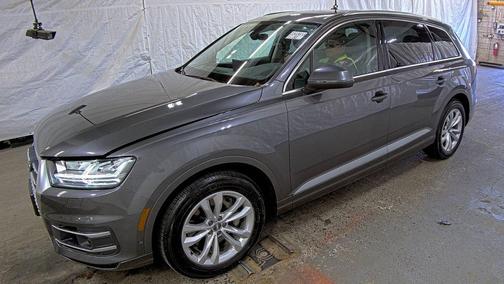 Gray 2019 Audi Q7 55 Premium Plus