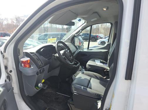 Oxford White 2019 Ford Transit-150 Base