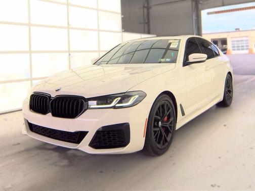 Alpine White 2023 BMW M550 i Xdrive