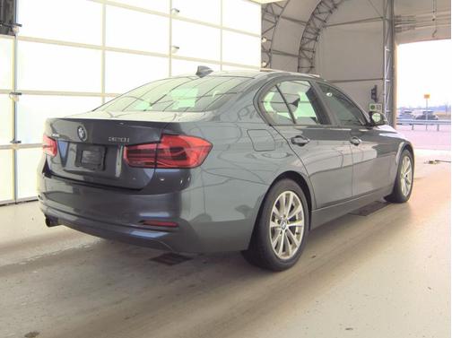 Mineral Gray Metallic 2017 BMW 320 i
