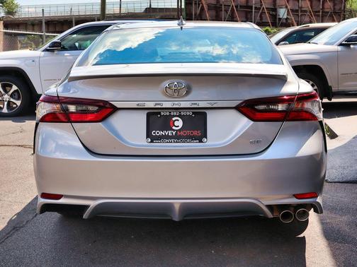 Celestial Silver Metallic 2023 Toyota Camry SE