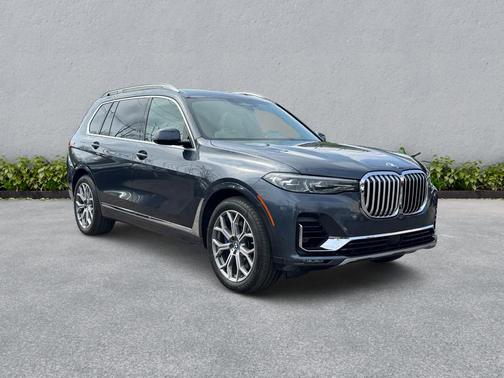 Arctic Gray Metallic 2019 BMW X7 xDrive50i