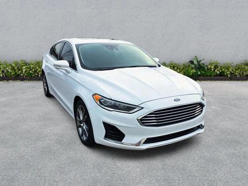2019 Ford Fusion SEL