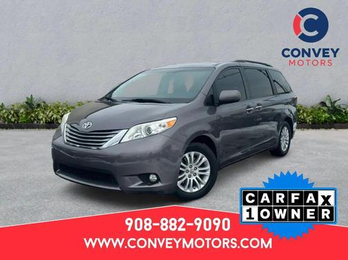 2016 Toyota Sienna XLE
