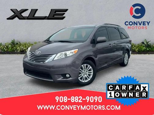 2016 Toyota Sienna XLE