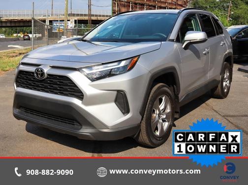 Silver Sky Metallic 2022 Toyota RAV4 XLE