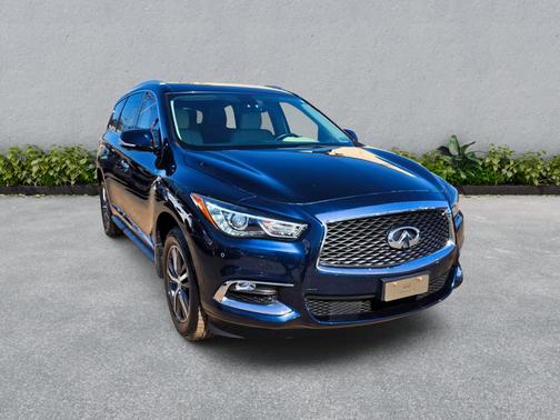 2017 INFINITI QX60 Base