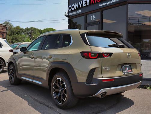 Zircon Sand Metallic 2023 Mazda CX-50 2.5 Turbo Meridian Edition