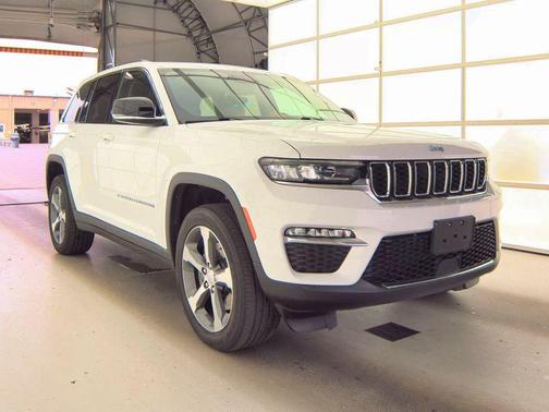 Bright White Clearcoat 2022 Jeep Grand Cherokee 4xe Base