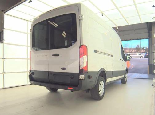 2015 Ford Transit-250 Base