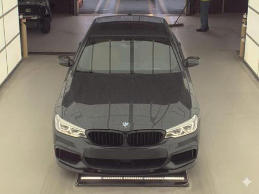 Dark Graphite Metallic 2020 BMW M550 i Xdrive