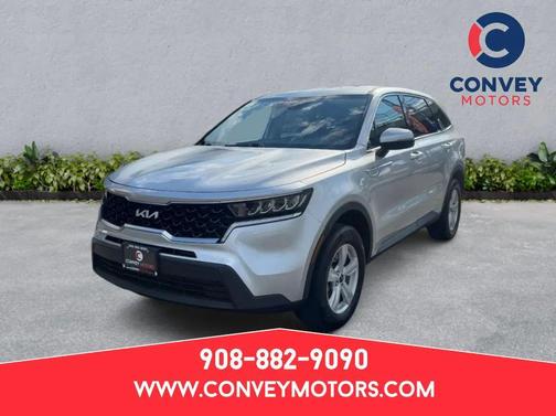 2022 Kia Sorento LX