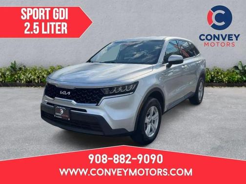2022 Kia Sorento LX