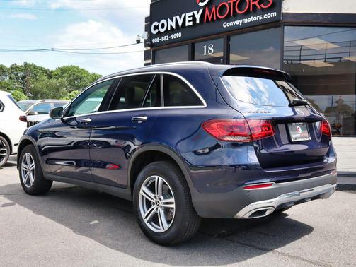 Blue 2022 Mercedes-Benz GLC 300 4MATIC