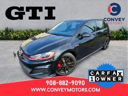 Deep Black 2021 Volkswagen Golf GTI 2.0T SE DSG