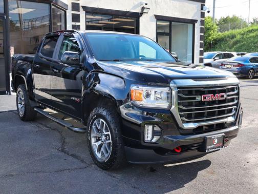Onyx Black 2021 GMC Canyon AT4