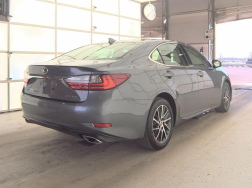 2016 Lexus ES 350 Base