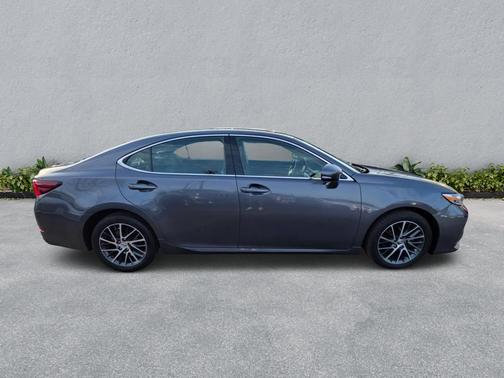 Nebula Gray Pearl 2016 Lexus ES 350 Base