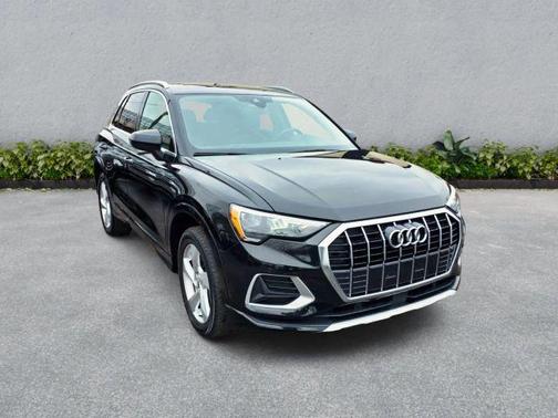 2020 Audi Q3 45 Premium