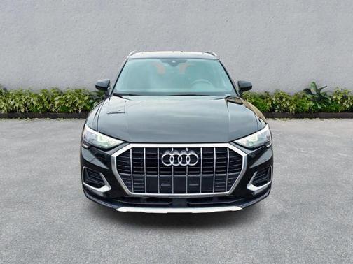 2020 Audi Q3 45 Premium
