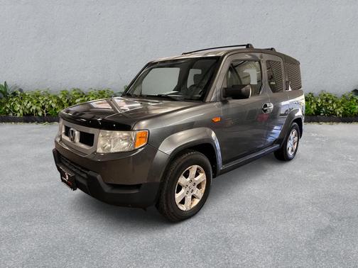 Beige 2009 Honda Element EX