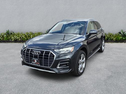 Gray Metallic 2021 Audi Q5 45 Premium Plus