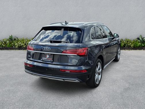 Gray Metallic 2021 Audi Q5 45 Premium Plus
