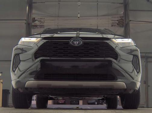 2022 Toyota RAV4 Hybrid SE