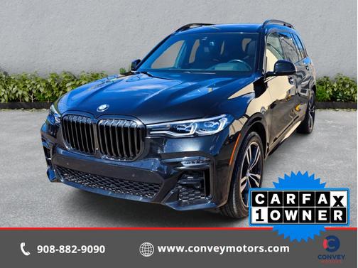 Black Sapphire Metallic 2021 BMW X7 M50i