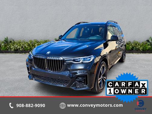 Black Sapphire Metallic 2021 BMW X7 M50i