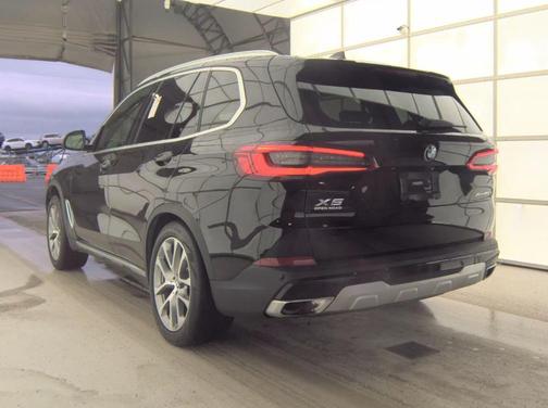 Jet Black 2019 BMW X5 xDrive40i