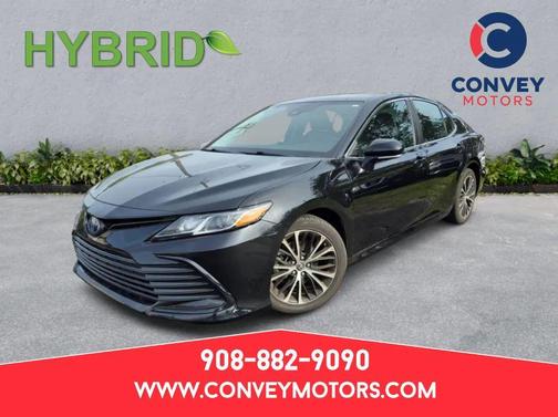 2022 Toyota Camry LE