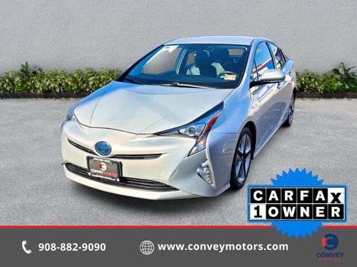 Classic Silver Metallic 2016 Toyota Prius Four Touring