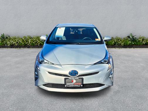 2016 Toyota Prius Four Touring