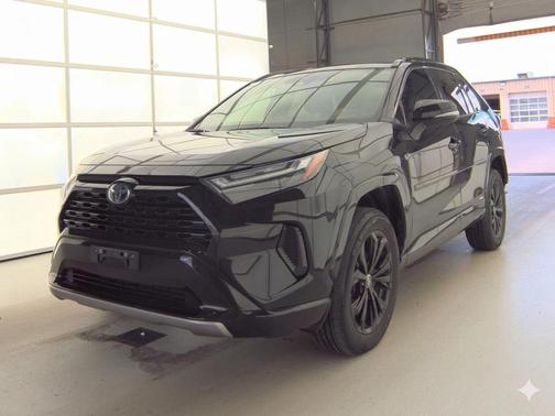 Midnight Black Metallic 2022 Toyota RAV4 Hybrid SE