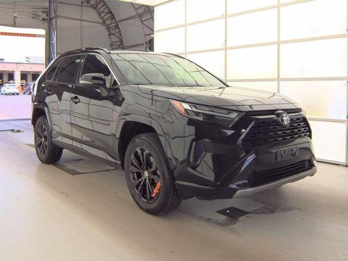 Midnight Black Metallic 2022 Toyota RAV4 Hybrid SE
