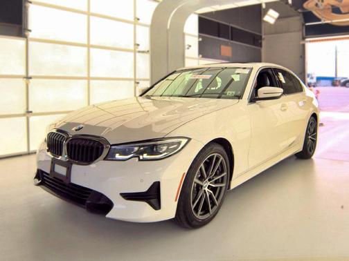 Alpine White 2021 BMW 330 xDrive