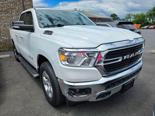 Bright White Clearcoat 2020 RAM 1500 Big Horn/Lone Star