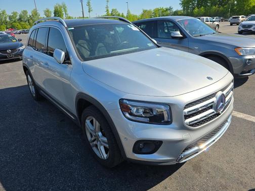 Silver 2020 Mercedes-Benz GLB 250 4MATIC