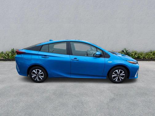 2018 Toyota Prius Prime Plus