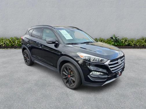 2017 Hyundai TUCSON Night
